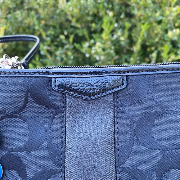 Black Coach Wristlet - Picture 5 of 7
